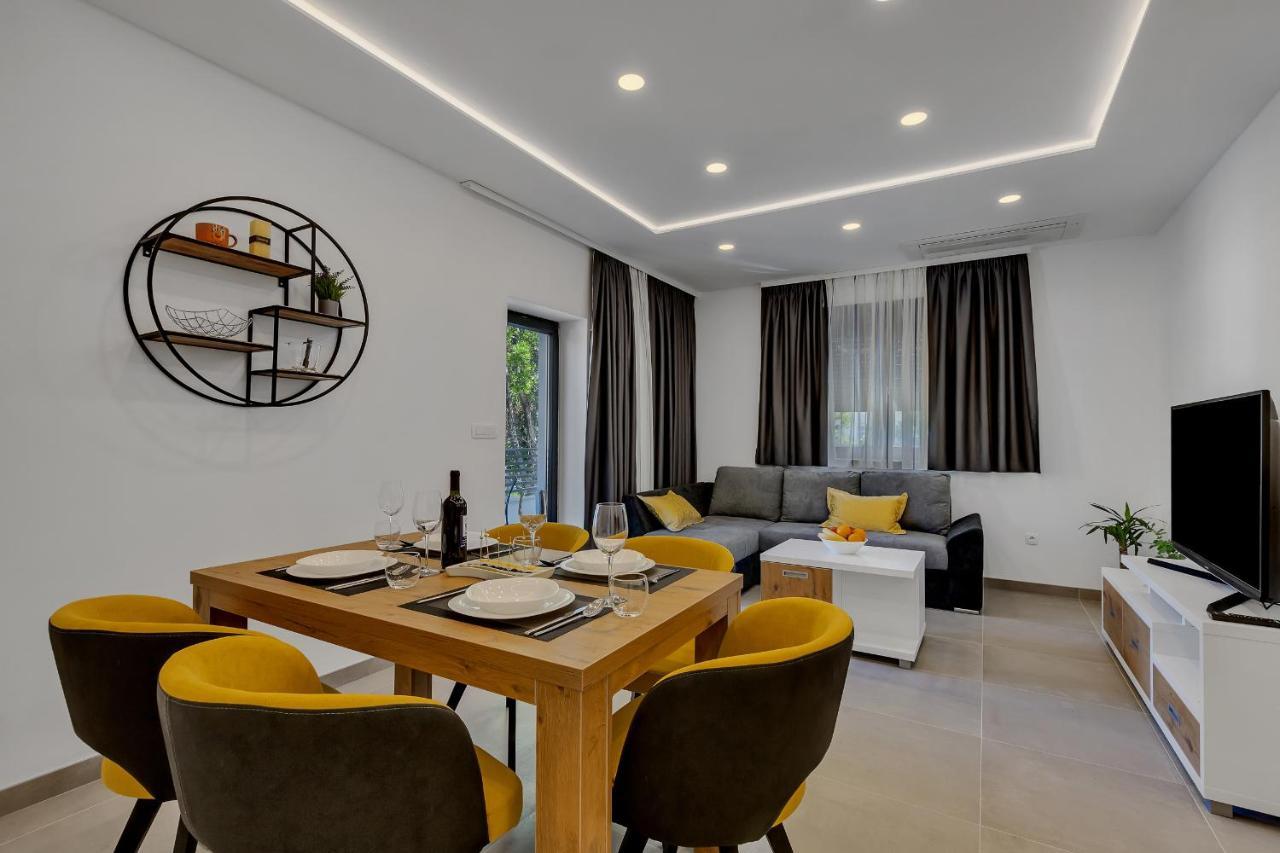 Laurus Makarska Accommodation Kültér fotó